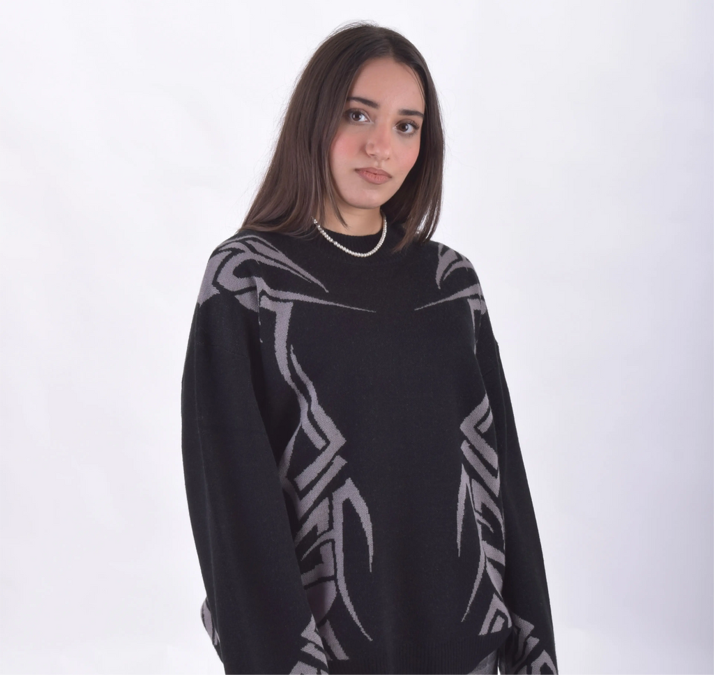 SPIKE SWEATER COAL BLACK REVRS
