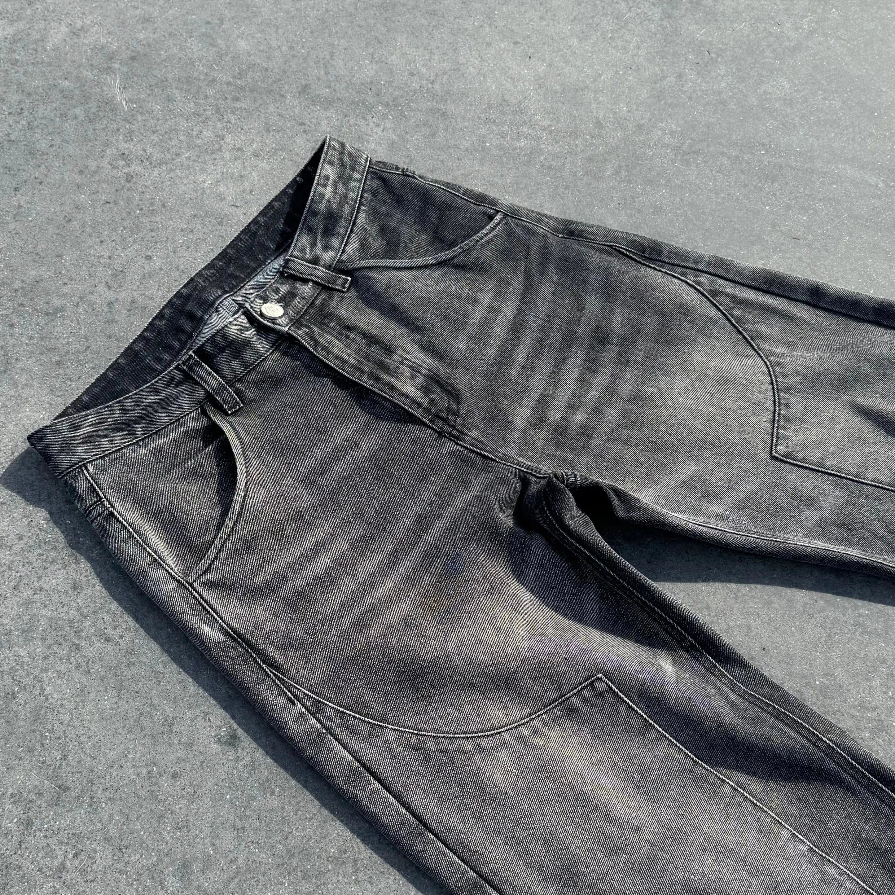 SPIKE DOUBLEKNEE COAL BLACK REVRS