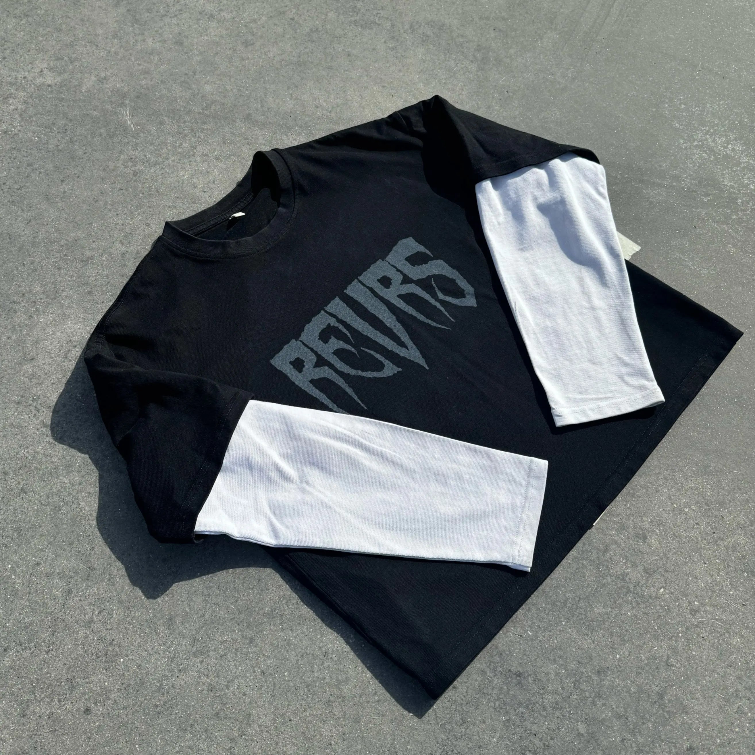 SPIKE LONGSLEEVE GRAFITE BLACK REVRS